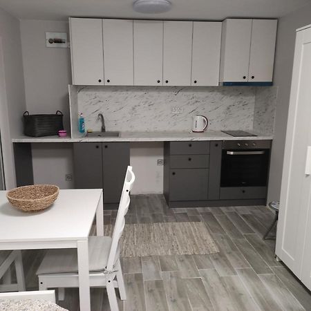 Студио В Центъра На Град Бургас. Extérieur photo