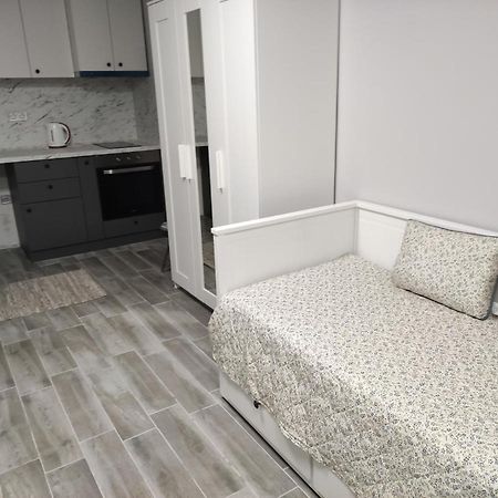 Студио В Центъра На Град Бургас. Extérieur photo