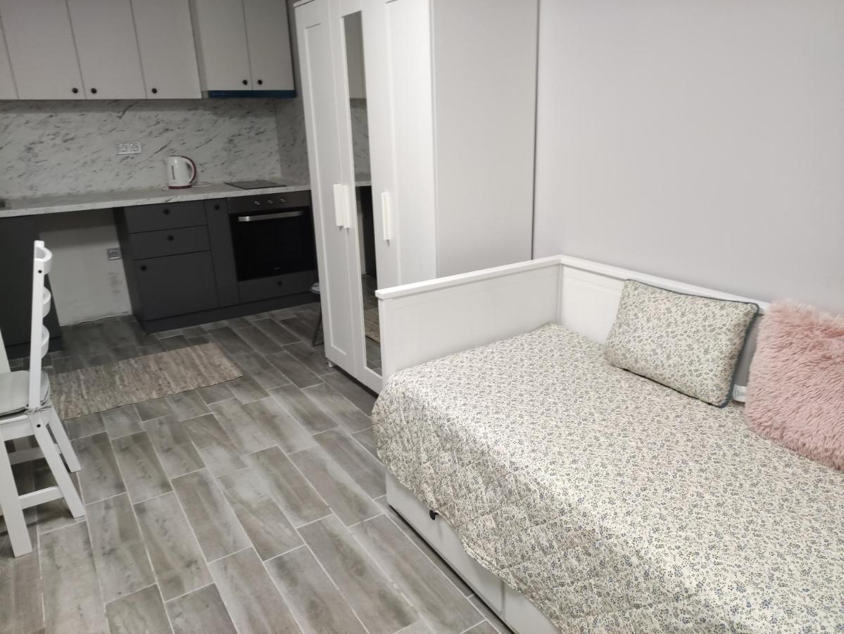 Студио В Центъра На Град Бургас. Extérieur photo